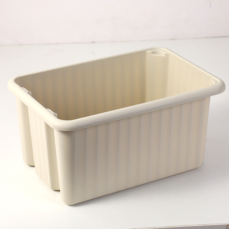 Medium storage bin