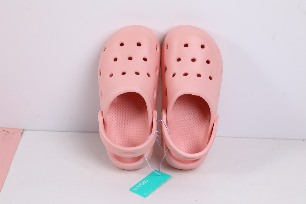 Sweet beach shoes with holes size 39-40 (light pink)