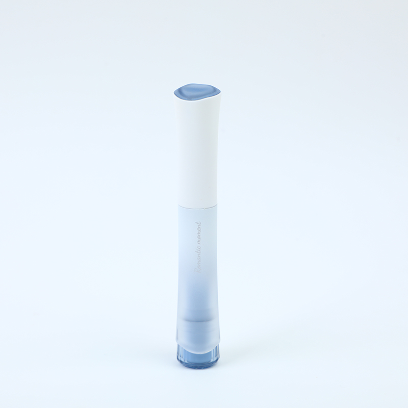 Romantic Moment Blue Highlighter Single