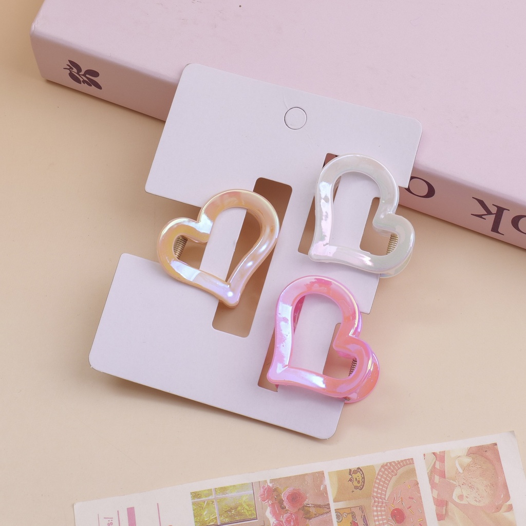 Medium-sized Laser Heart-shaped Hair Claw Clip - 3 Pieces