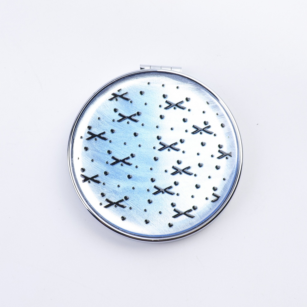 Polka dot camlet round princess mirror