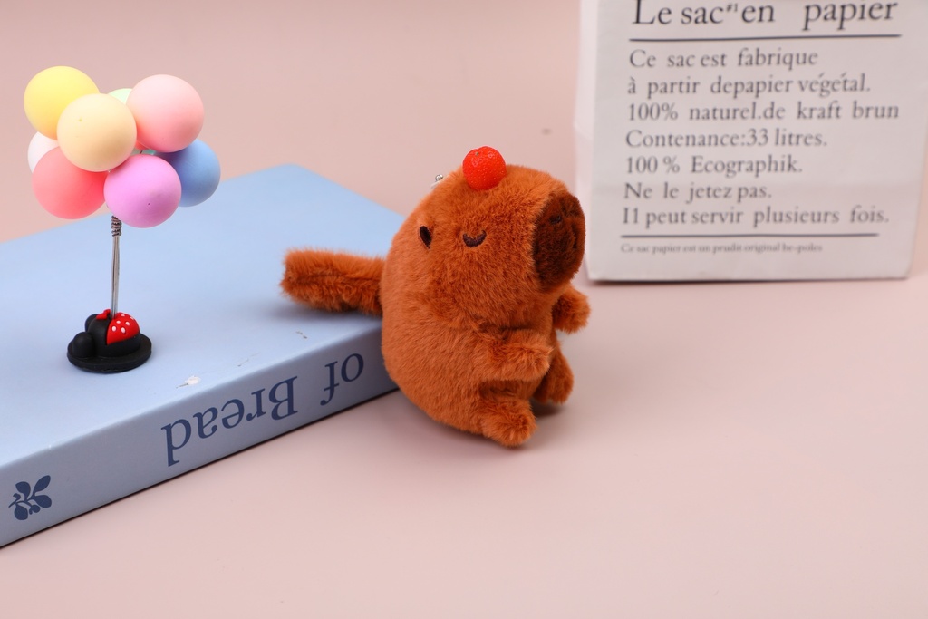 L0874 Capybara Series - Tail wagging toy
