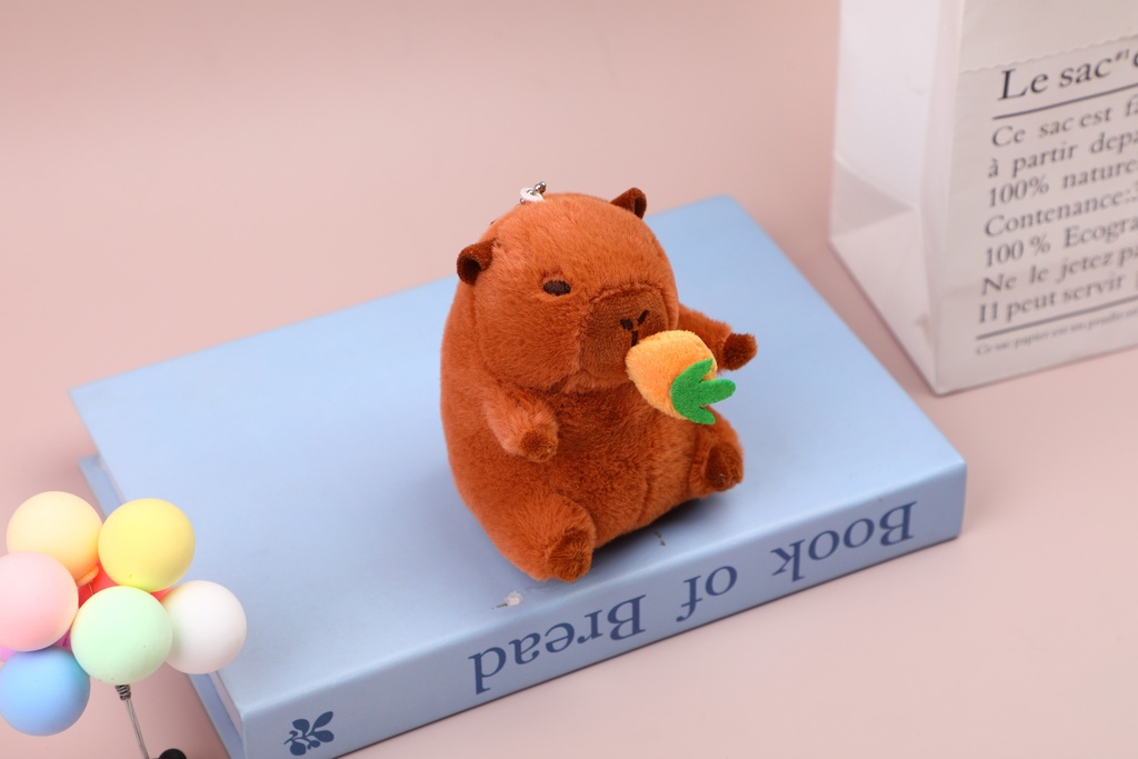 L0914 Capybara Series - Foodie Card (Radish) toy