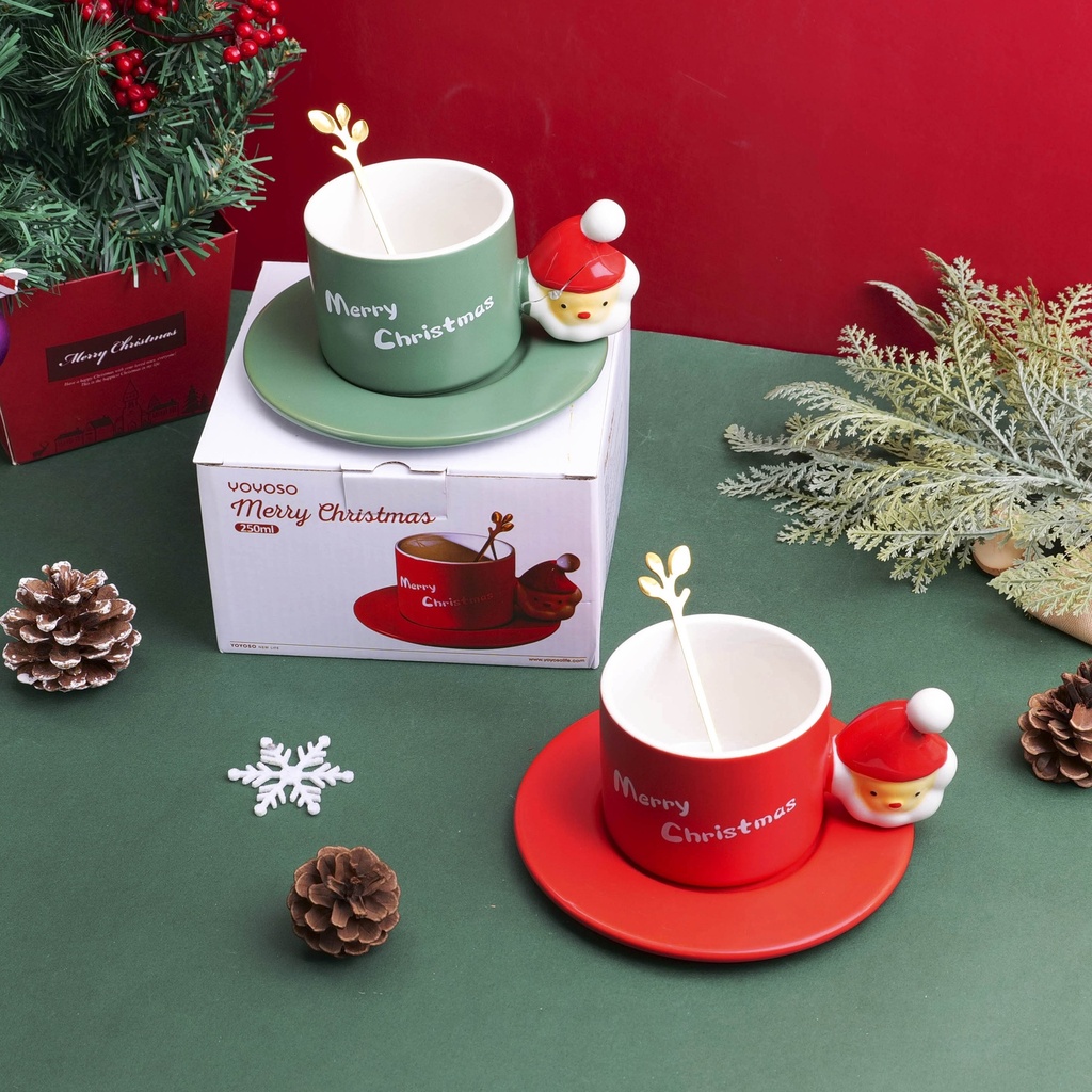 Christmas-shaped Cup and Saucer - 250ml