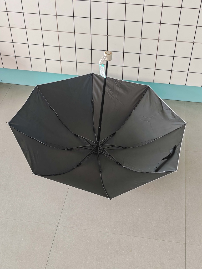 Butterfly three-fold umbrella