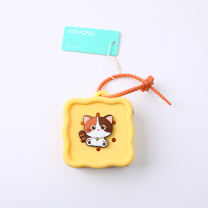Kitten family storage bag