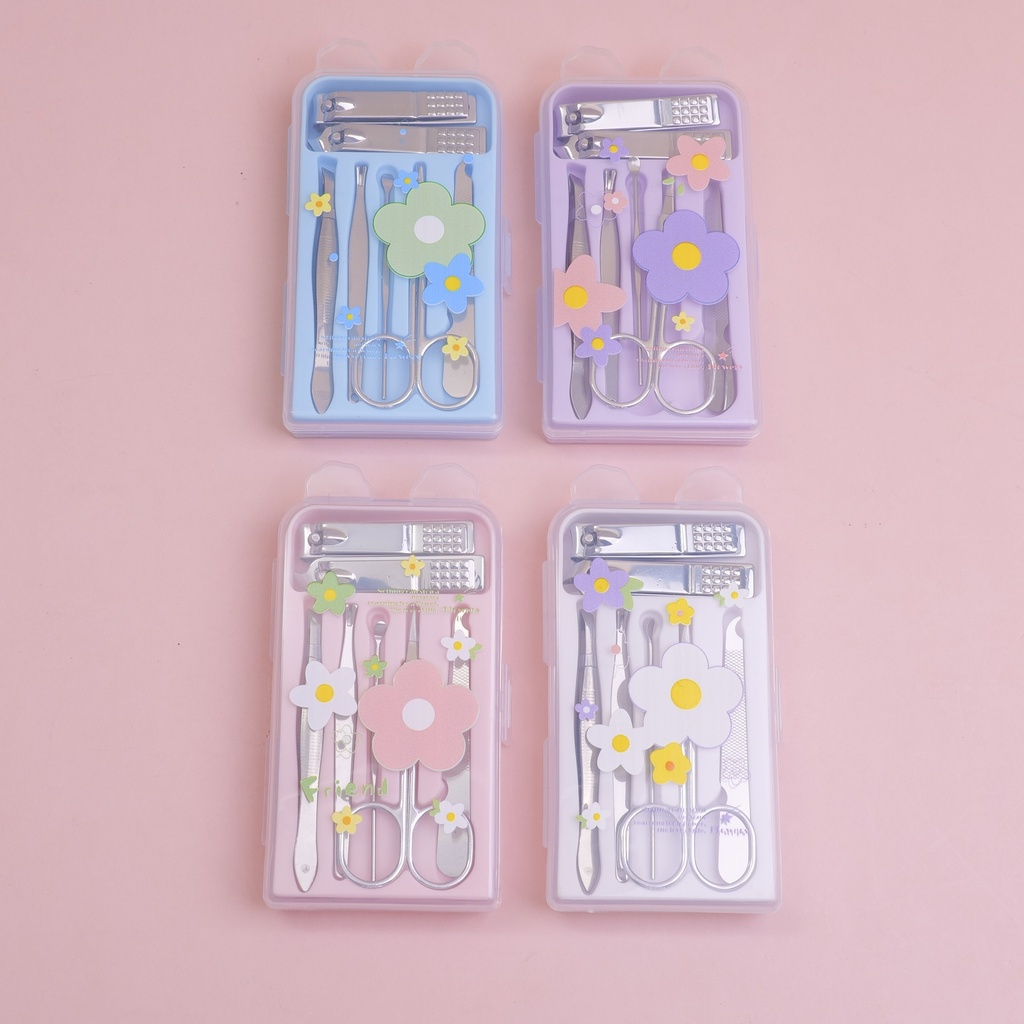 Fresh Little Flower-themed Manicure Set (7 Pieces)