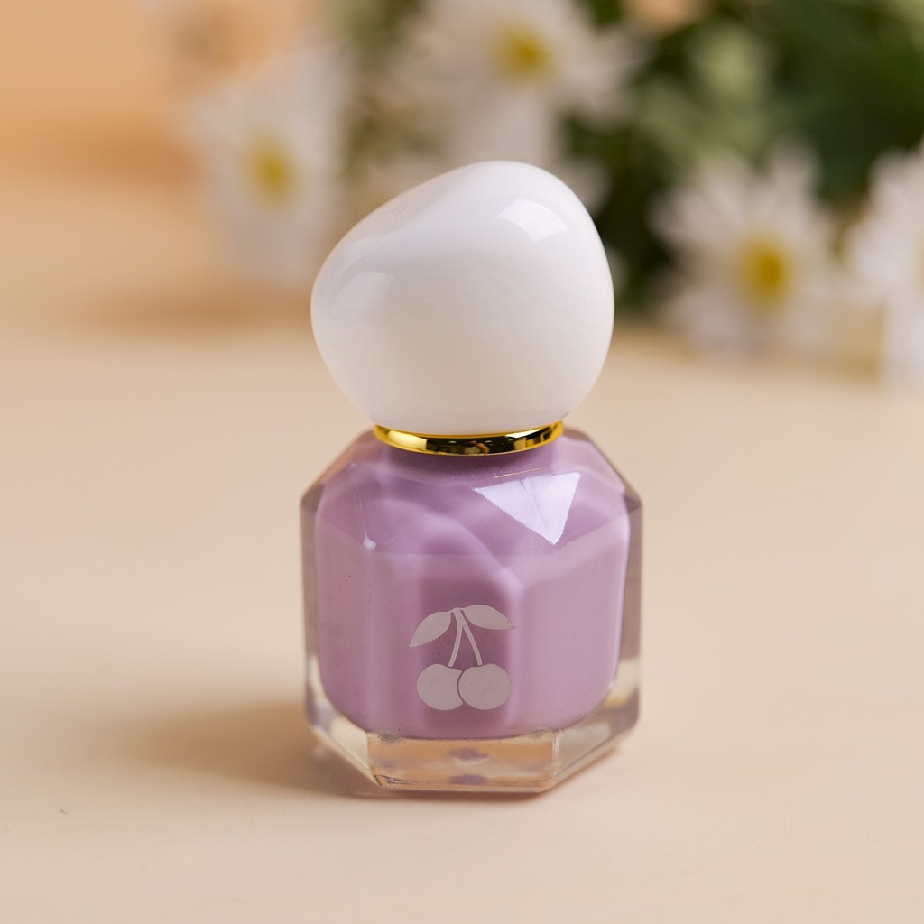 Mountain Dark Blue Oil-based Nail Polish - Light Purple