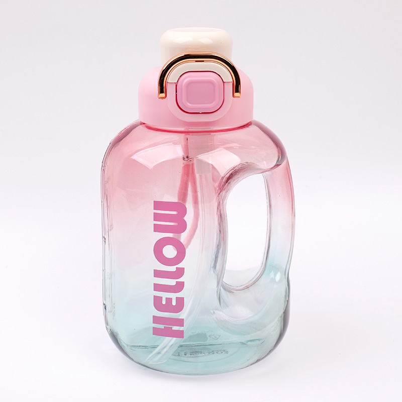 Gradient color large capacity plastic cu