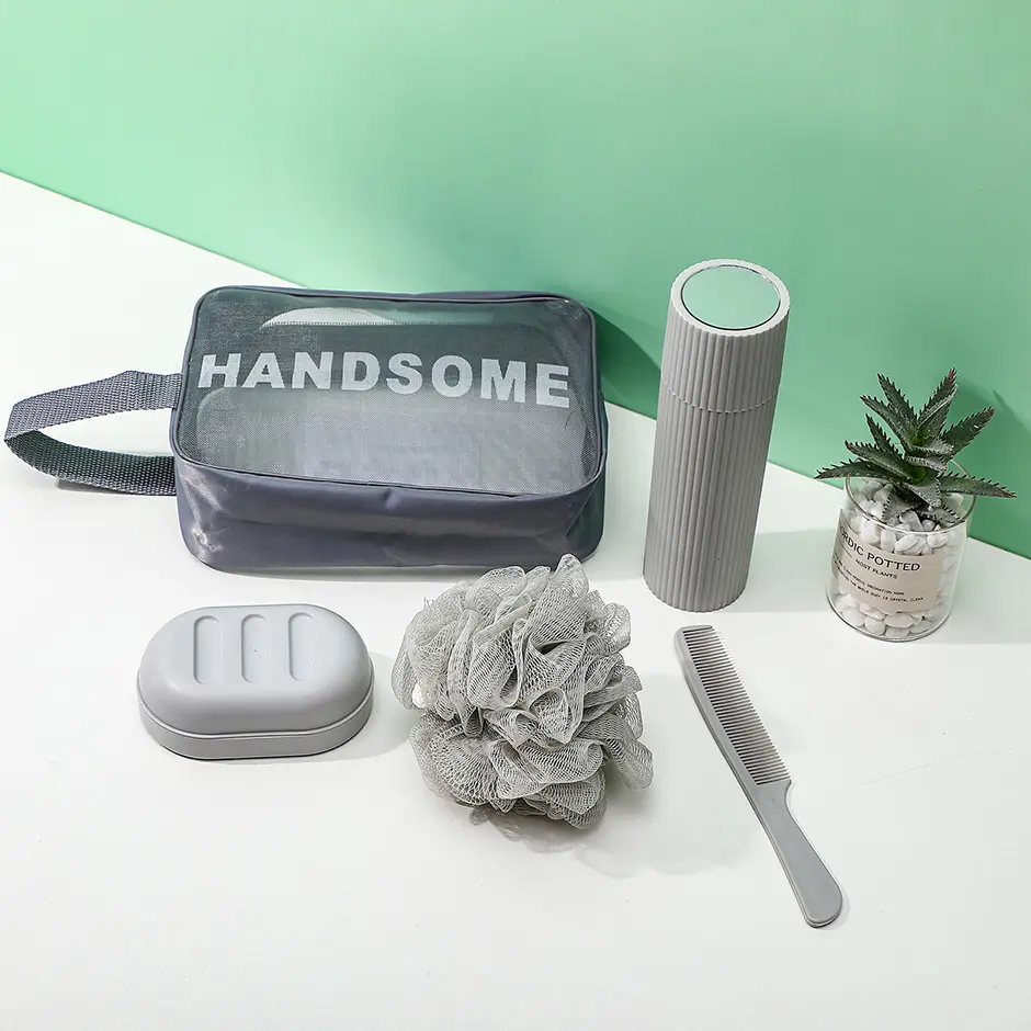 Toiletry 5-piece set