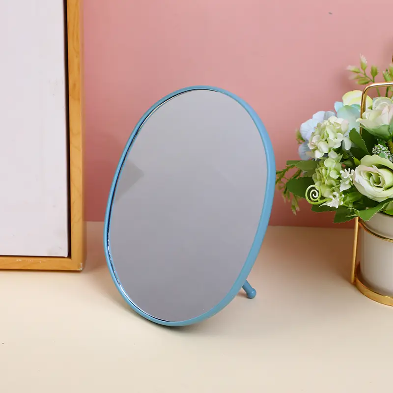 Round folding princess mirror with brack