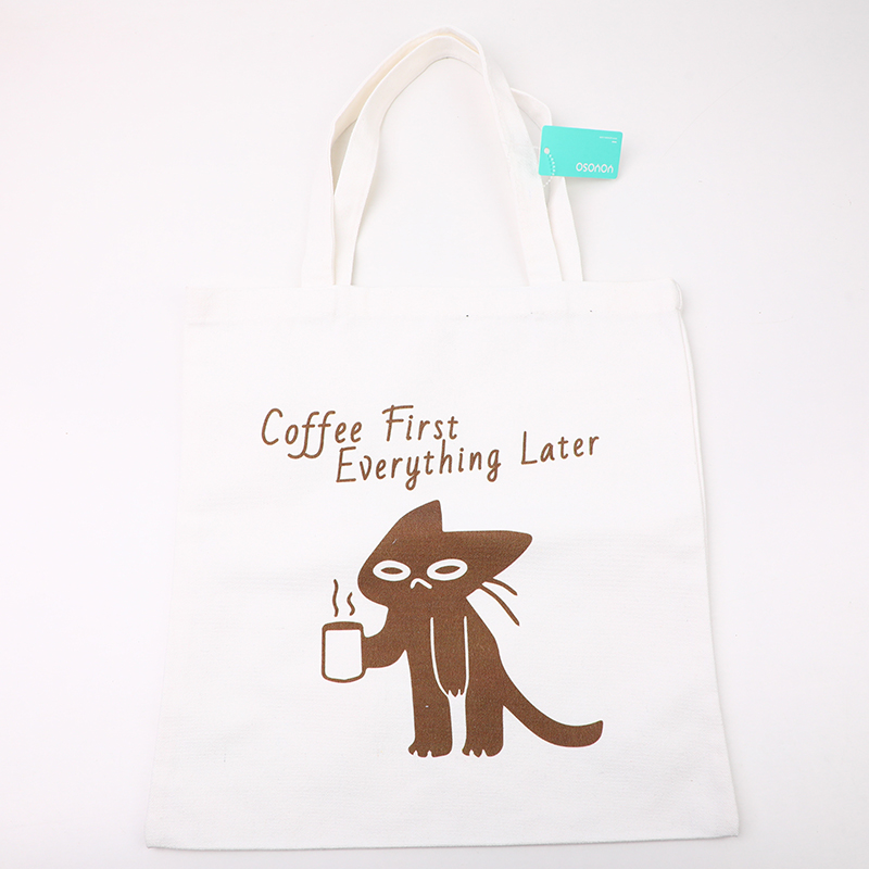 Cute kitten shopping bag