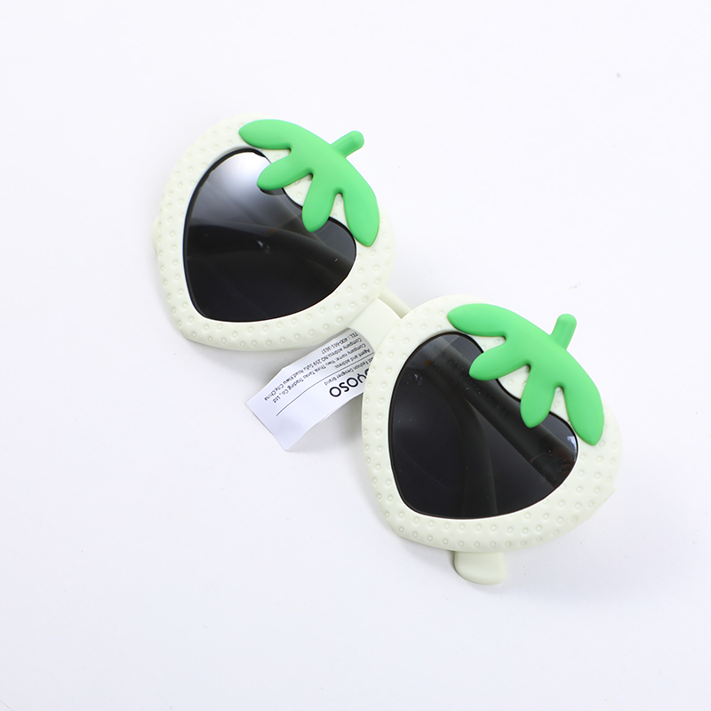 Strawberry children's polarized glasses-