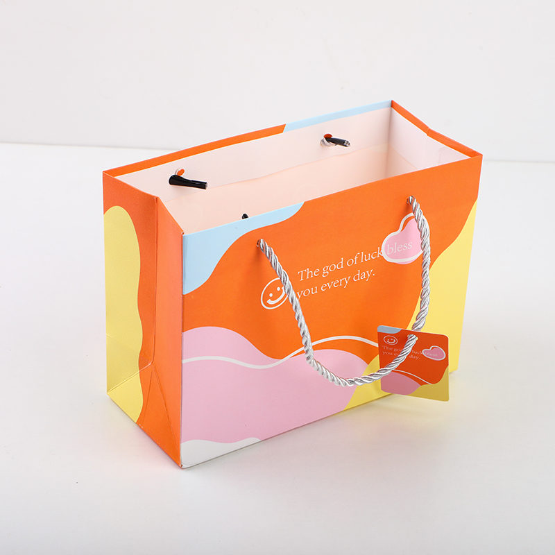 Bright color simple horizontal gift bag-