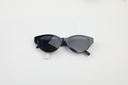 Retro chic women's sunglasses - black grey